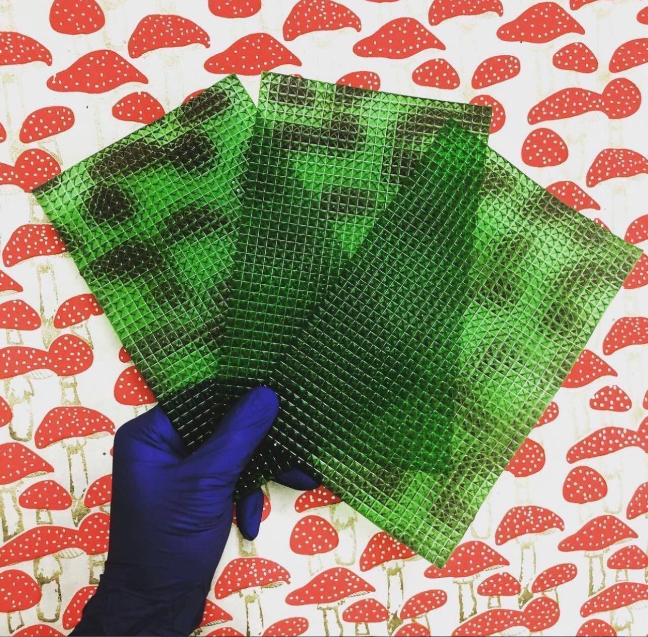 Gel tabs lsd (300ug) - Image 2